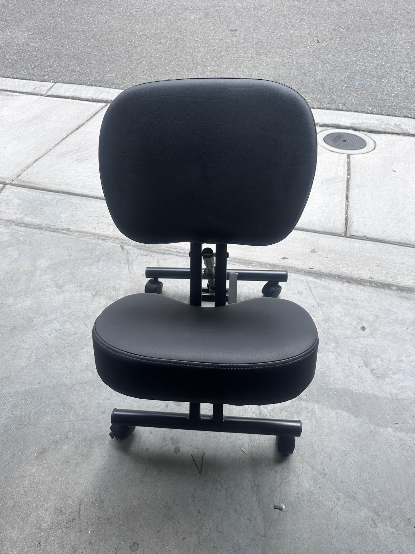 Ergonomic Office/Task Chair – Adjustable