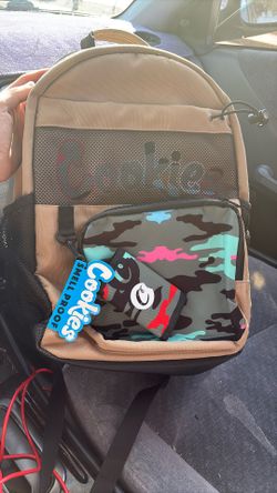 Cookies Smell Proof Backpack Throw an offer