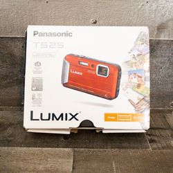 Panasonic LUMIX DMC-TS25 16.1MP Digital Camera Orange Bundle Tested Battery