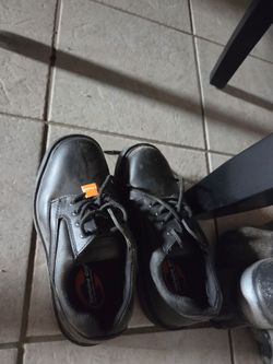 STEEL TOE