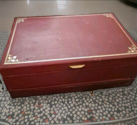 Antique Mele jewlery box