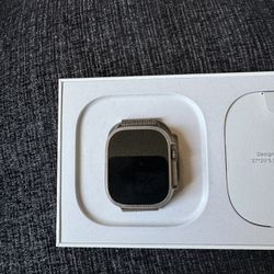 Apple Watch Ultra 1st Gen 