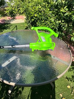 Electrical blower vacum