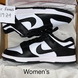 Nike Dunk low “Panda” Size 12 (Women’s)  