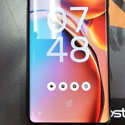 Like‑New Boost‑Locked Moto Edge+ 2023 – 512 GB – 6.7″ OLED – 5G