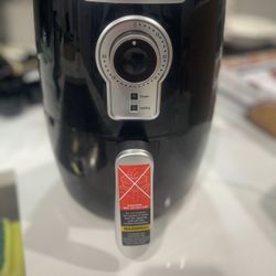 Chefman 2 Liter Air fryer, Mini Compact Excellent For 1 Or 2 People 