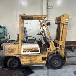 FORKLIFT WARRANTY INCLUDED!!