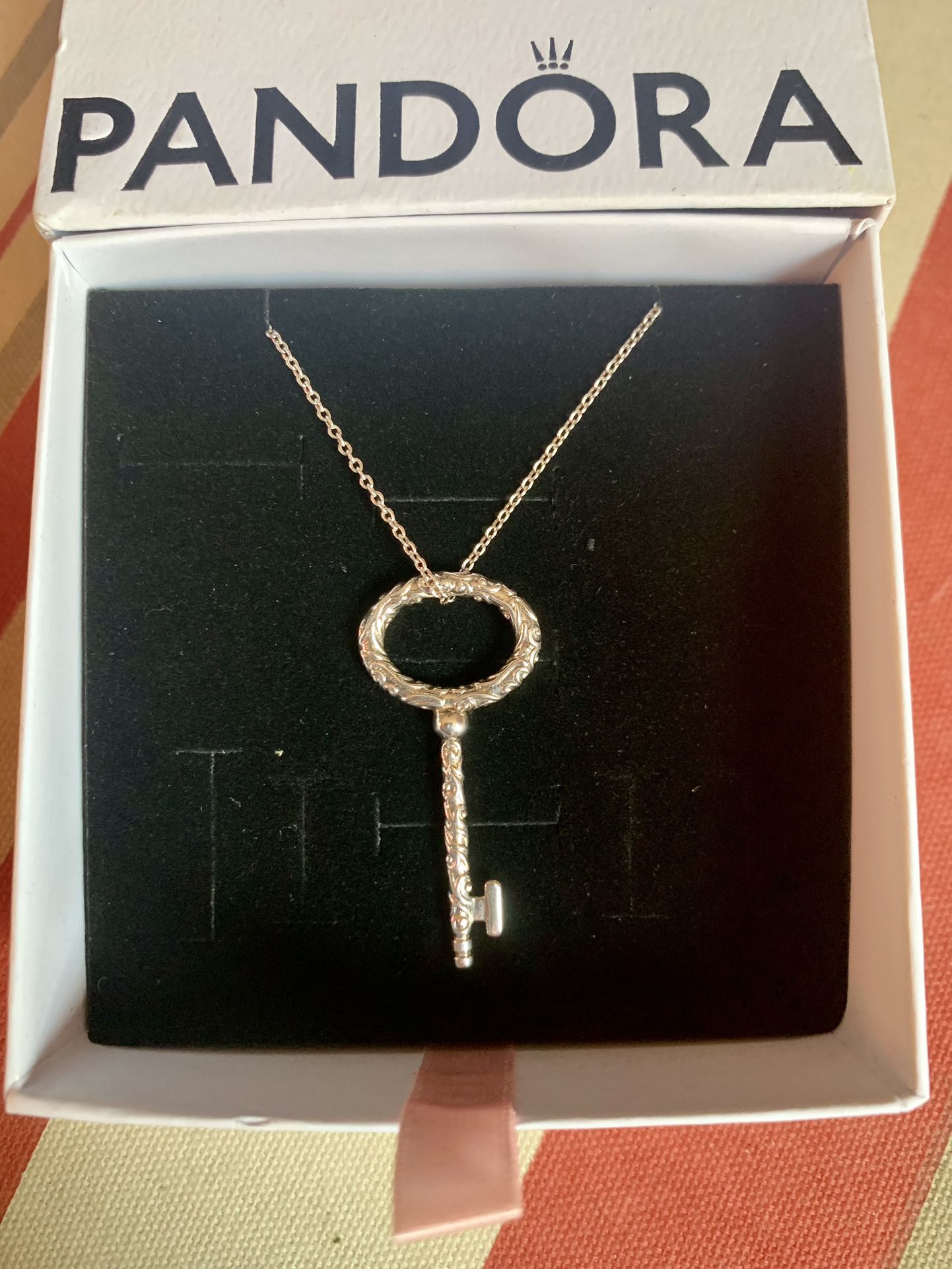 Pandora Regal Key Necklace for in High Point, NC - OfferUp