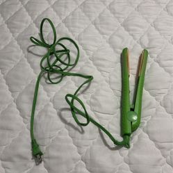 HerStyler Lime Green straightener 