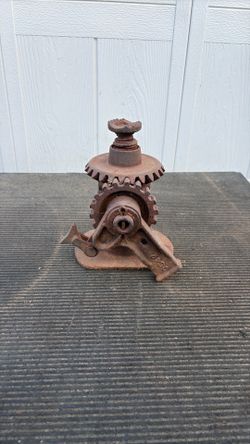 Antique  automotive screw jack