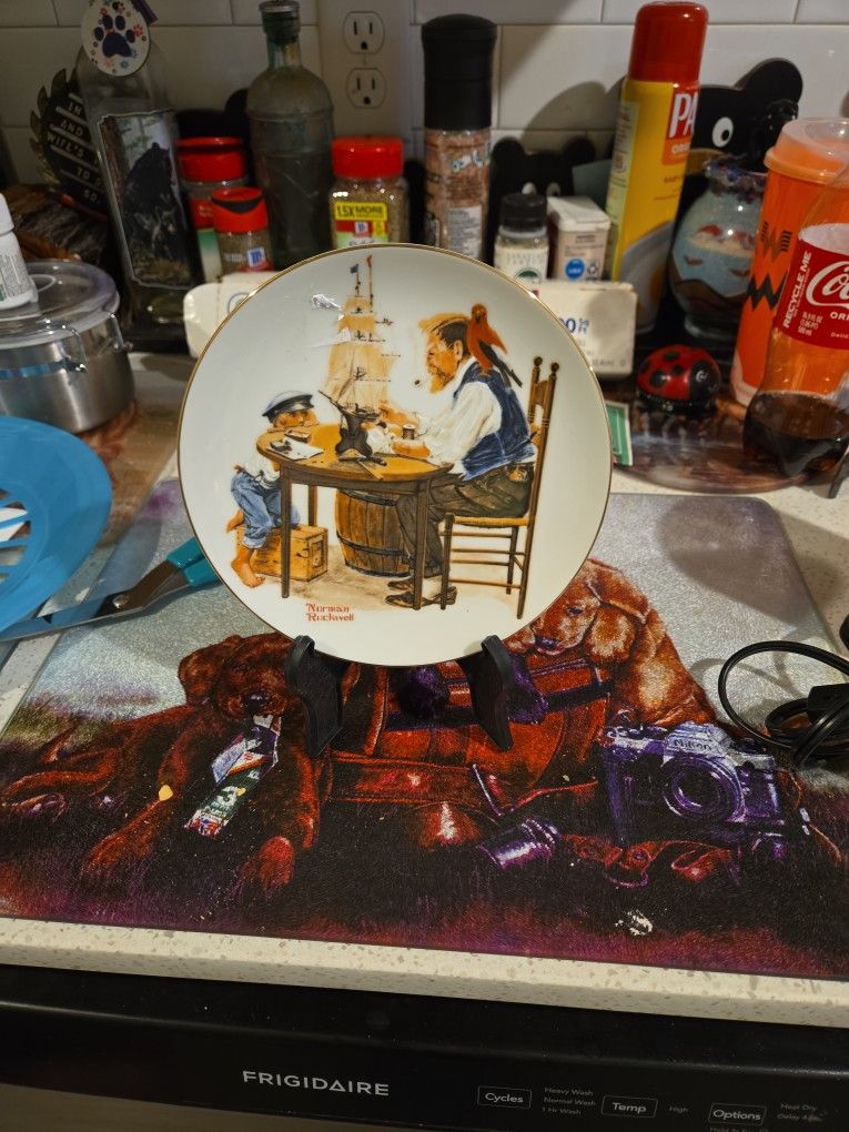 Norman Rockwell Plate With Stand