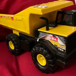  Tonka Classic Steel Mighty Dump Truck