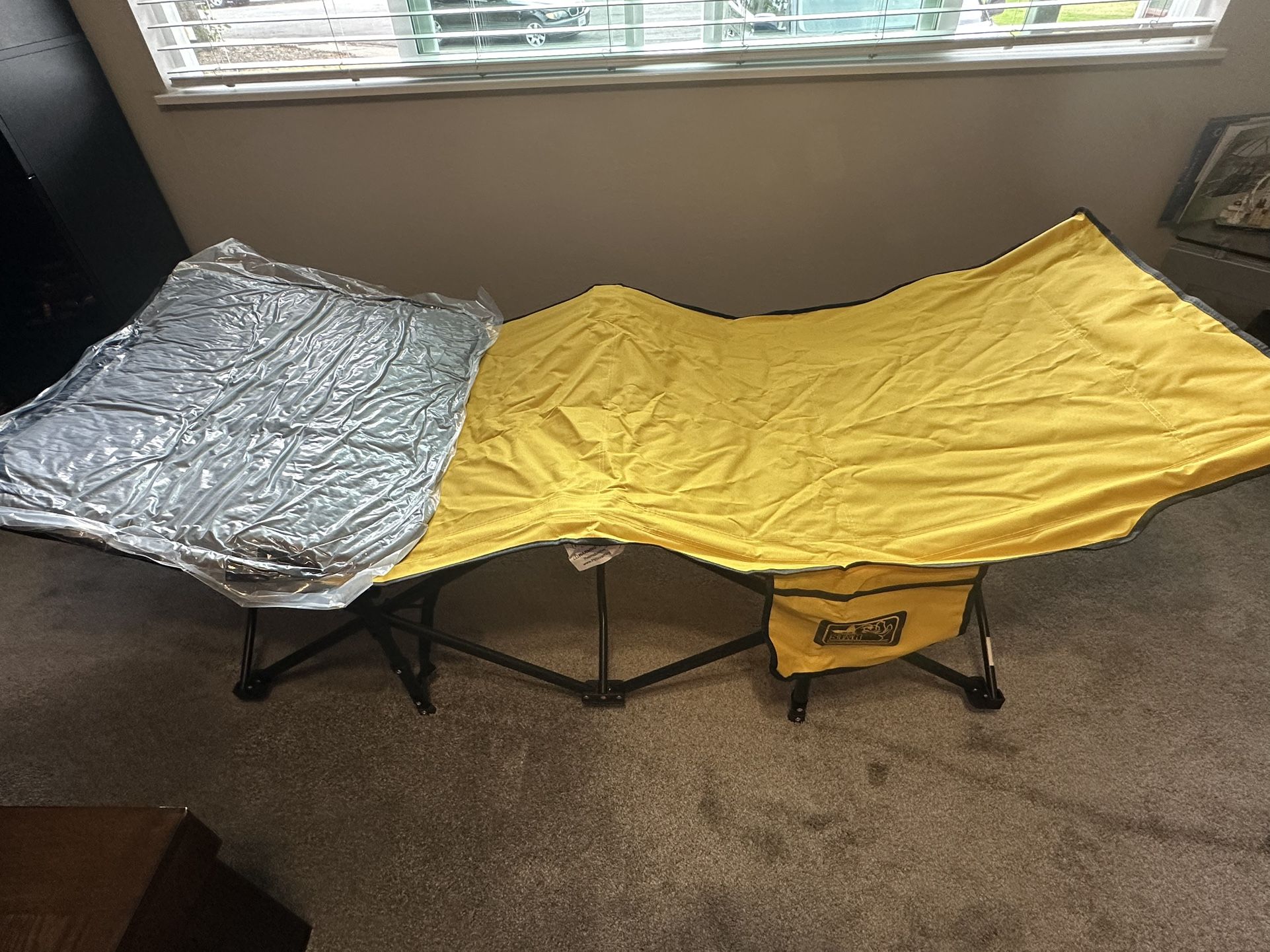 Portable Folding Camping Cot Heavy Duty with Carrying Bag