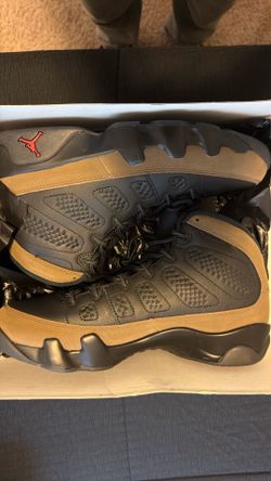 9s brand new size 9.5