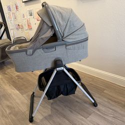 Nuna DEMI™ Next Bassinet With Stand Included ($500 Original Price)