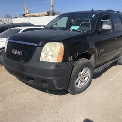 2007 GMC Yukon SLT 8 Cyl 5.3L car parts