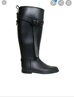 Burberry rain boot size 37