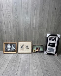 Photo Frames 4 Pcs ($5 All)