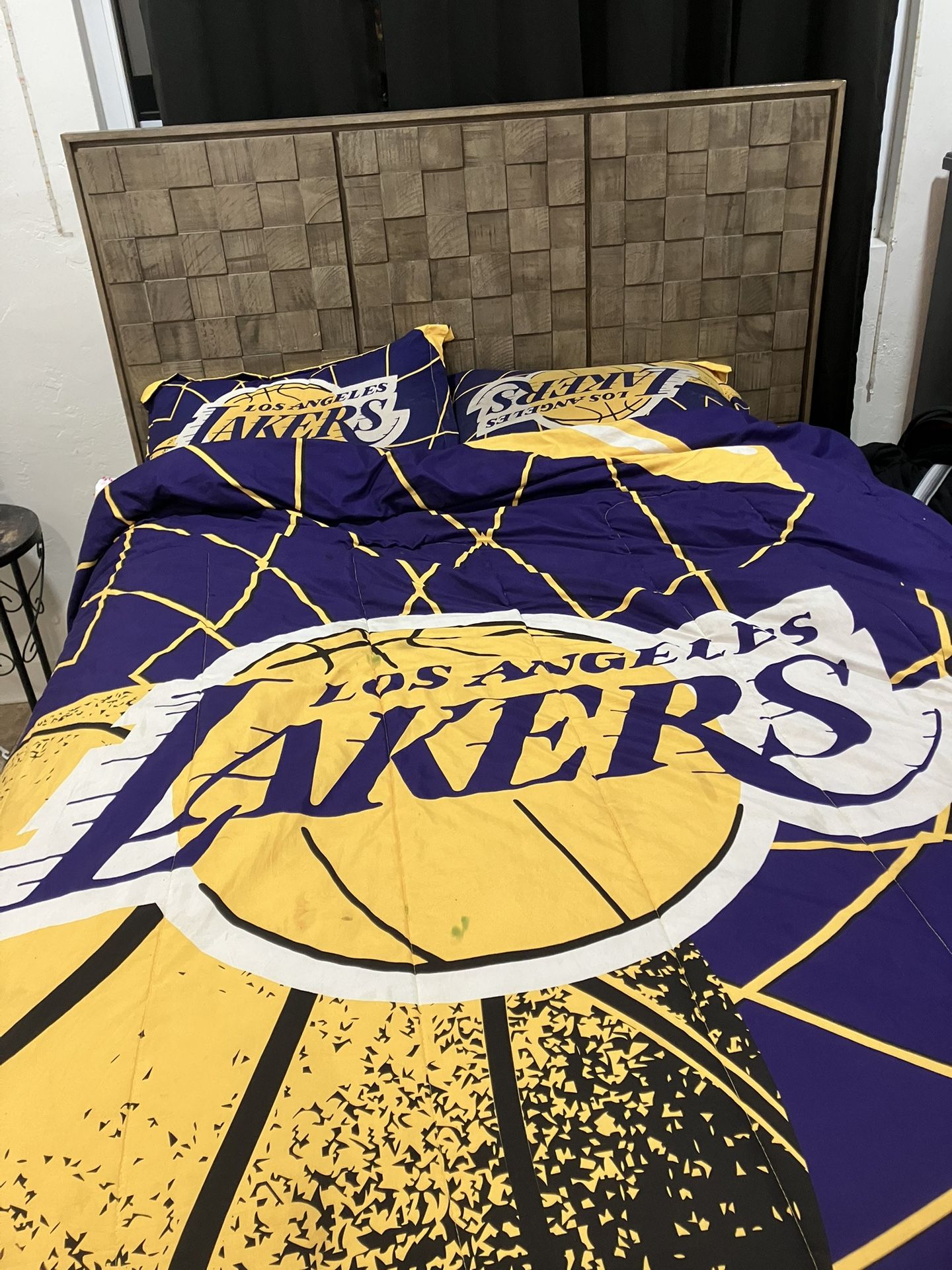 Queen Size Bed Frame In Good Shape