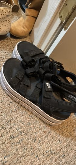 Nike Platform Sandles