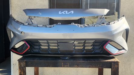 2022-2023 Kia Forte Front Bumper. OEM