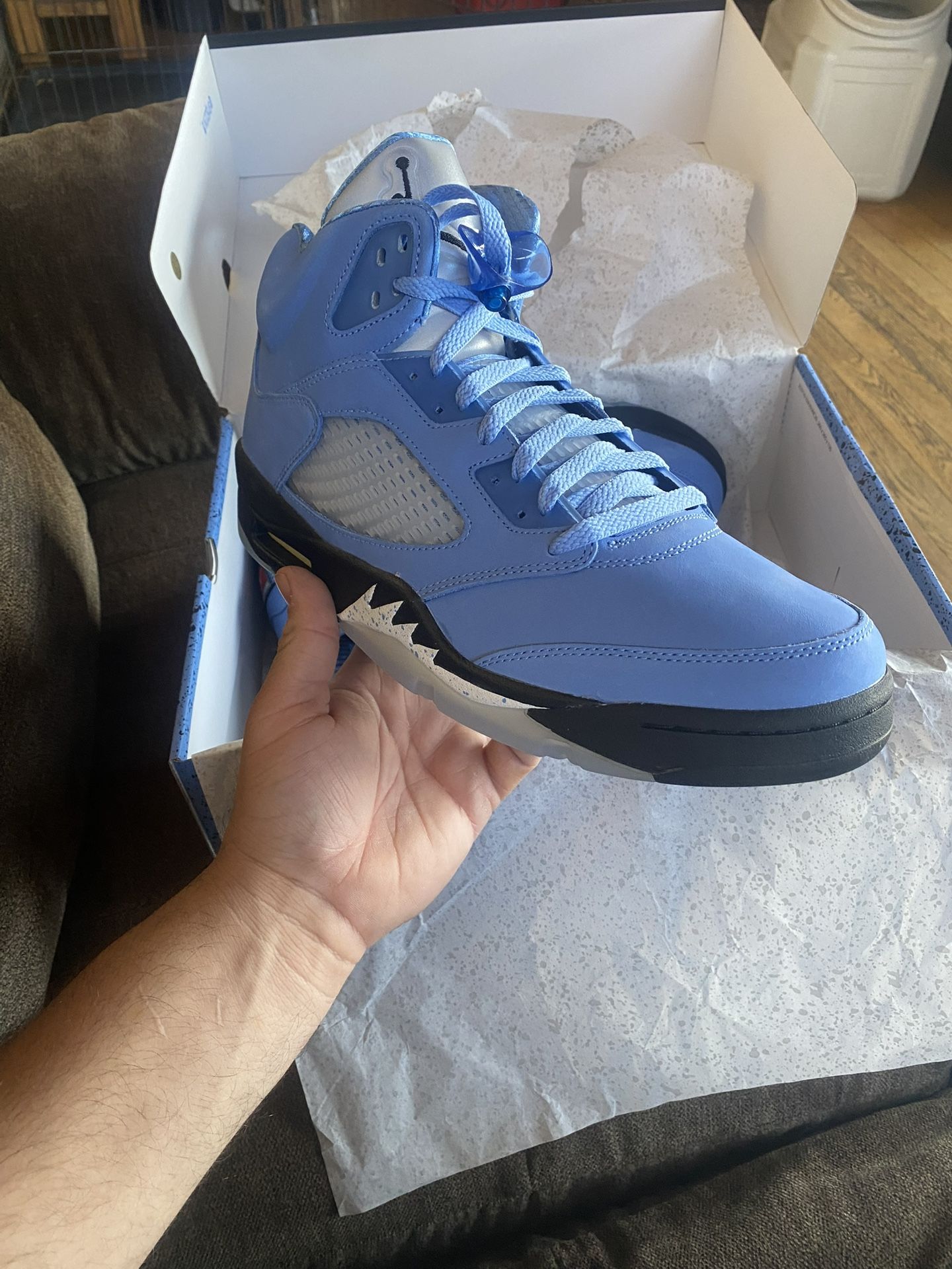 Jordan Unc 5s