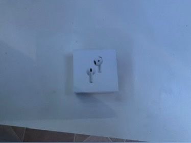 AirPods Generation 4