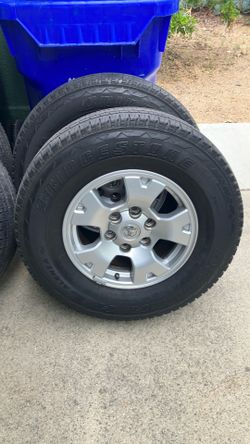 Set a four Toyota Tacoma rims from 2005 to 2014 will also fit newer with same bolt pattern