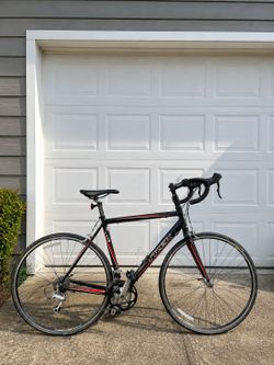Trek 1.2 56cm Road Bike – Aluminum Frame – Carbon Fork