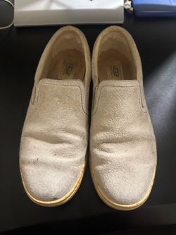 UGG Gray Suede Slip-Ons – Women’s Size 8.5