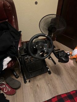 Logitech g920 + table