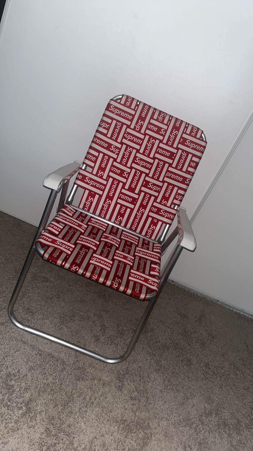 Supreme Lawn Chair Supreme Red Lawn Chair - Red | eBay UK