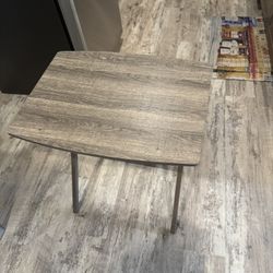Foldable Table