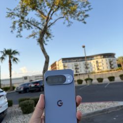 Google Pixel 10 Pro XL 256GB Moonstone Unlocked
