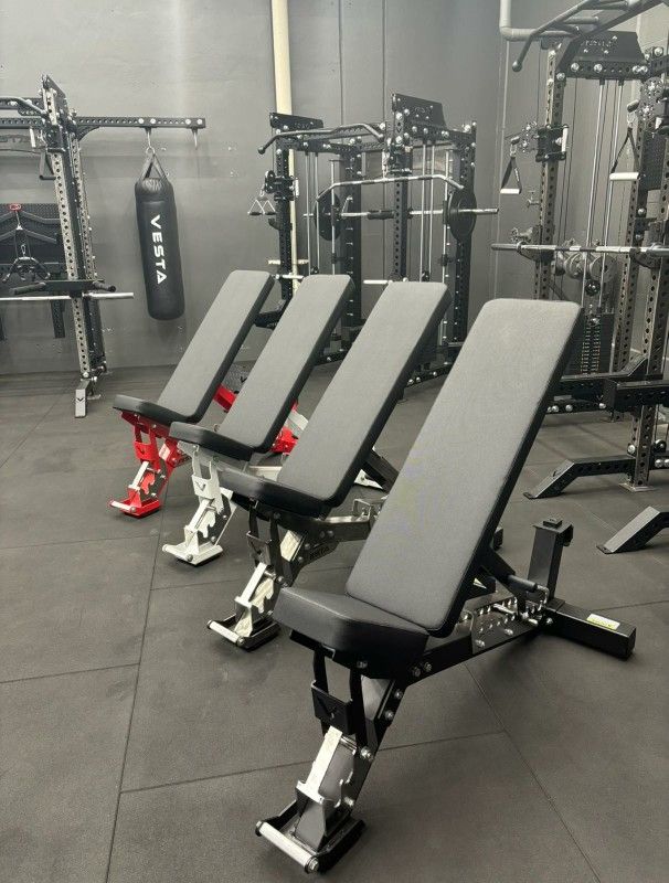 BRAND NEW Adjustable Weight Bench, Incline To Flat, Squat Rack, Bumper Plates, Barbell, Gym Mats Rubber Flooring