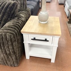 New End Table — CLEARANCE 