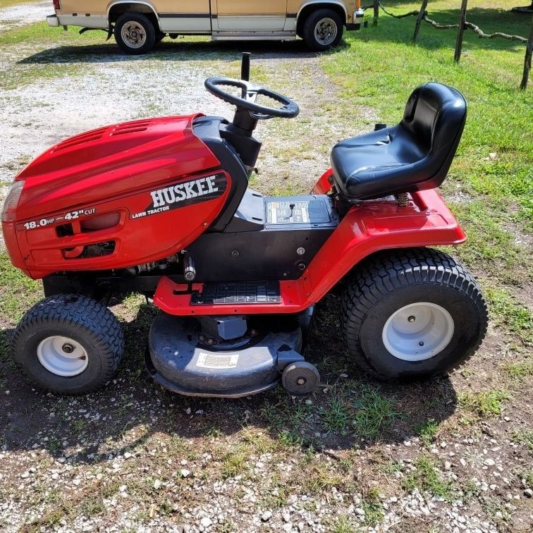 Huskee Riding Lawn Mower