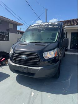 Ford Transit 150 Mobile Tire Shop