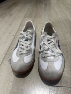 Puma shoes size 9