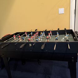 Foosball Table/Airhockey 
