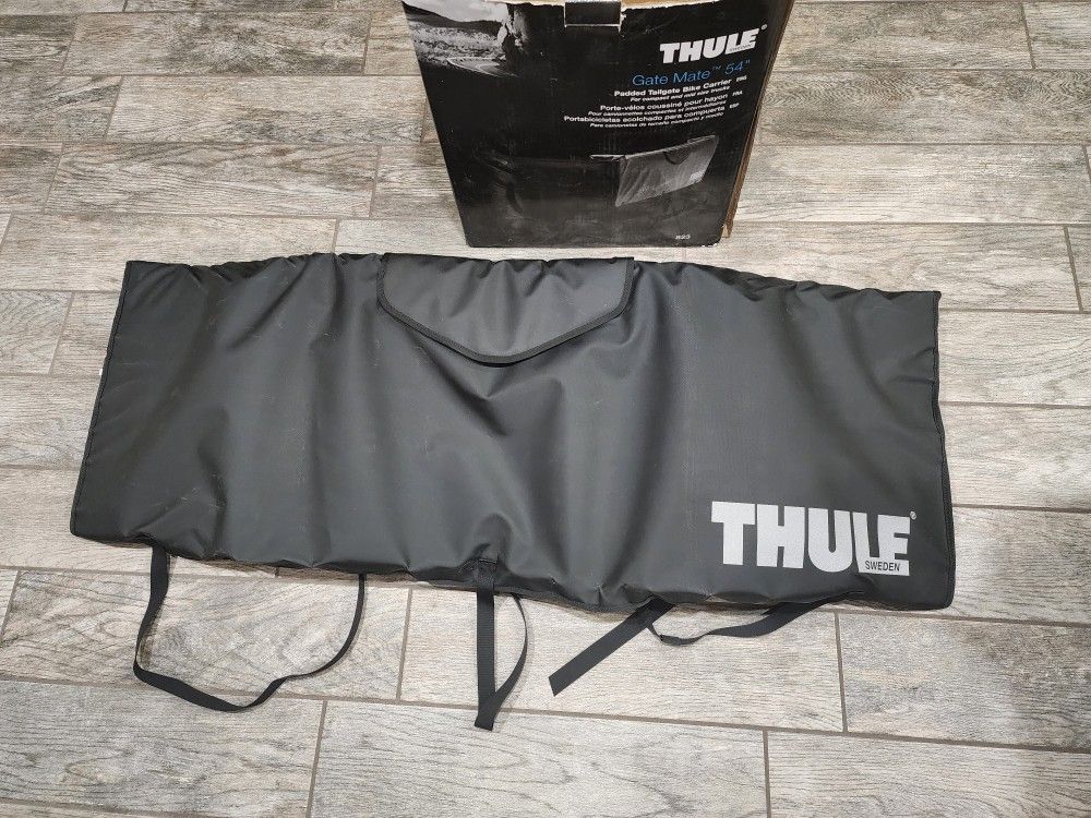 Thule 54" Gate Mate padded tailgate Bike Carrier