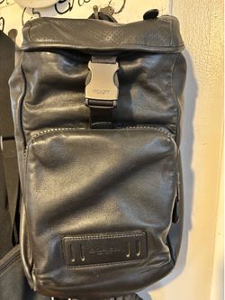 Authentic Coach Smooth Leather Ranger Pack 2943 QB/Black Sling Backpack