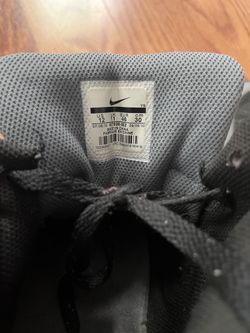 Men's size 12 Nike shoes