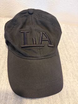 Black LA Embroidered Baseball Cap Hat