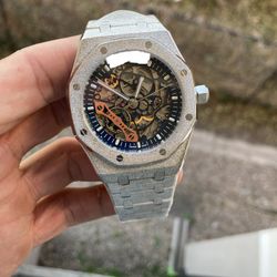 Luxury Wristwear Accessories 