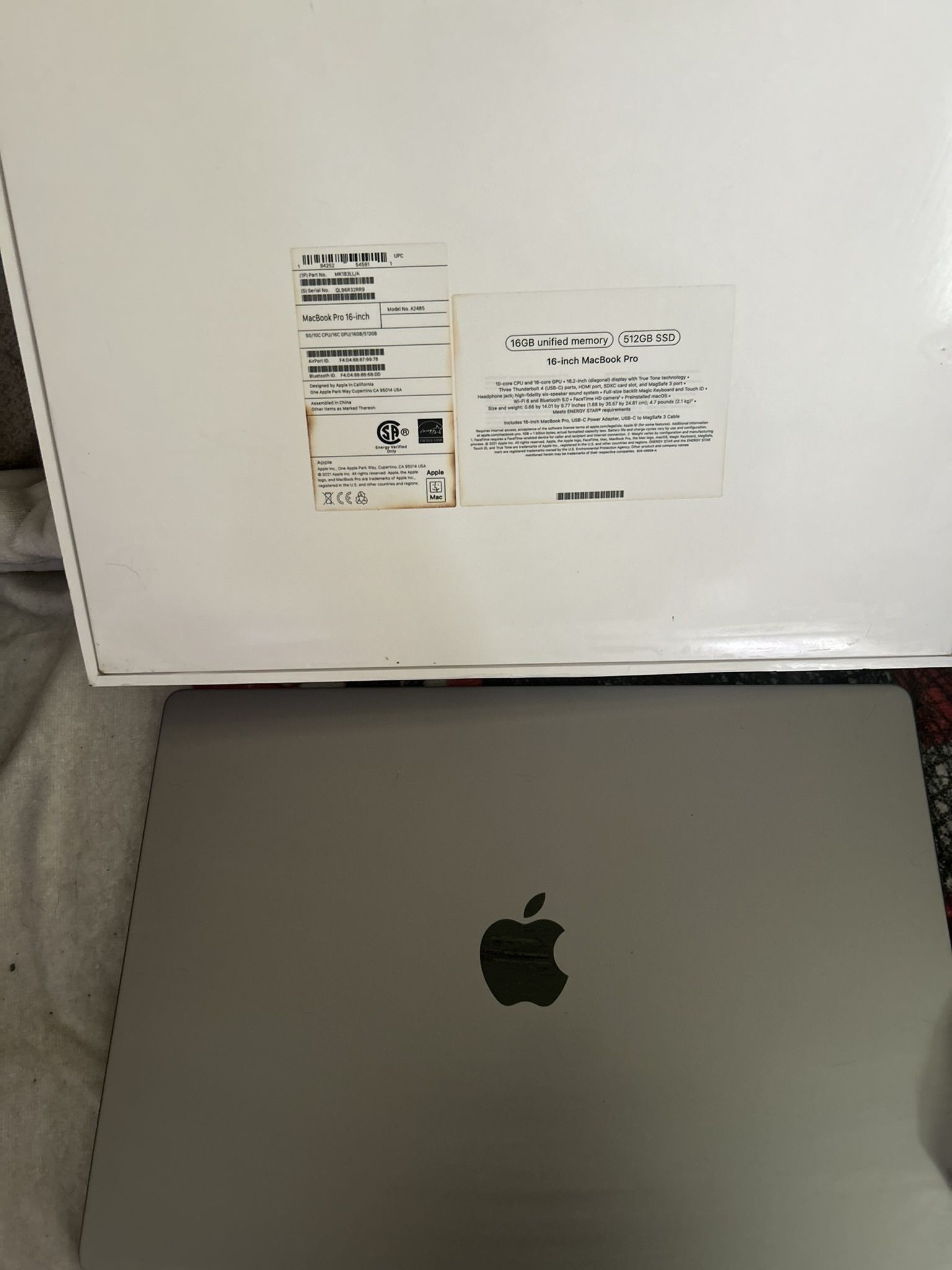 MacBook Pro 16 (gray Color)