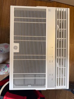 GE Window Air Conditioner with Wife