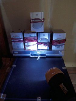2003 AWW 5 SPEAKER SURROUND SOUND