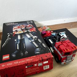Lego Optimus Prime