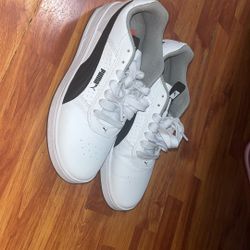 Puma shoes, size 7